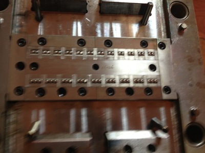 【126-5.0端子模具 126-5.0端子塑模。材料:SKD61】價格,廠家,圖片,塑料模,慈溪市逍林俊杰模具加工廠-